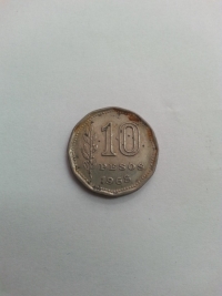 10 PESOS