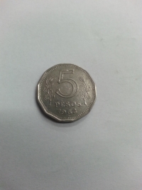 5 PESOS