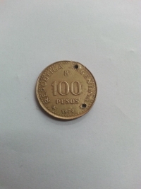 100 PESOS
