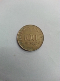 100 PESOS