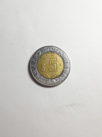 5 PESOS