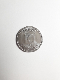 10 CRUZADOS