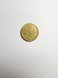 20 CENTAVOS