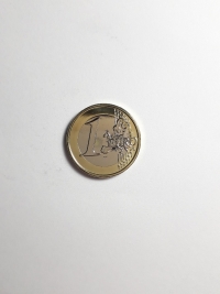 1 EURO